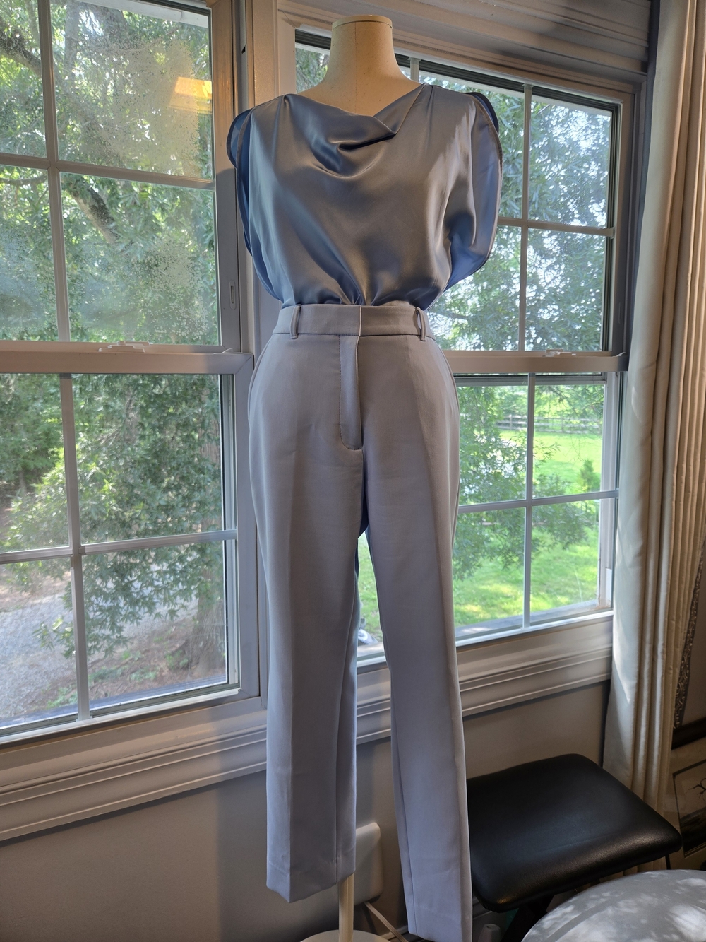 White House Black Market Light Blue Blazer, Pants & Blouse Antinio Melani Shoes - Picture 6 of 13